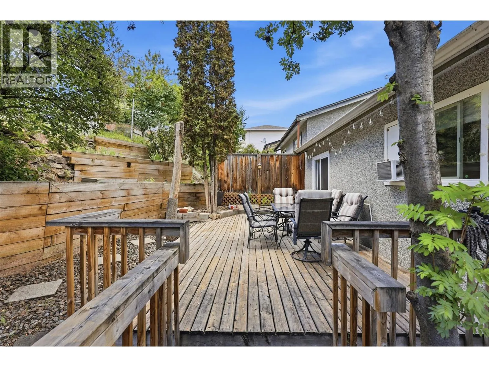 393 WADDINGTON Drive
