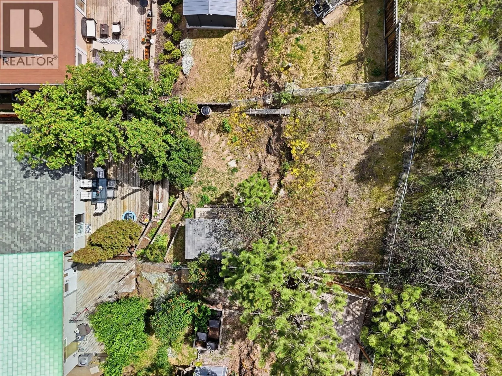 393 WADDINGTON Drive
