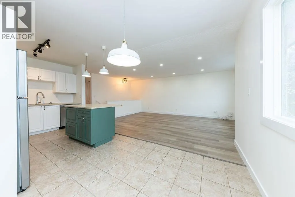 393 WADDINGTON Drive