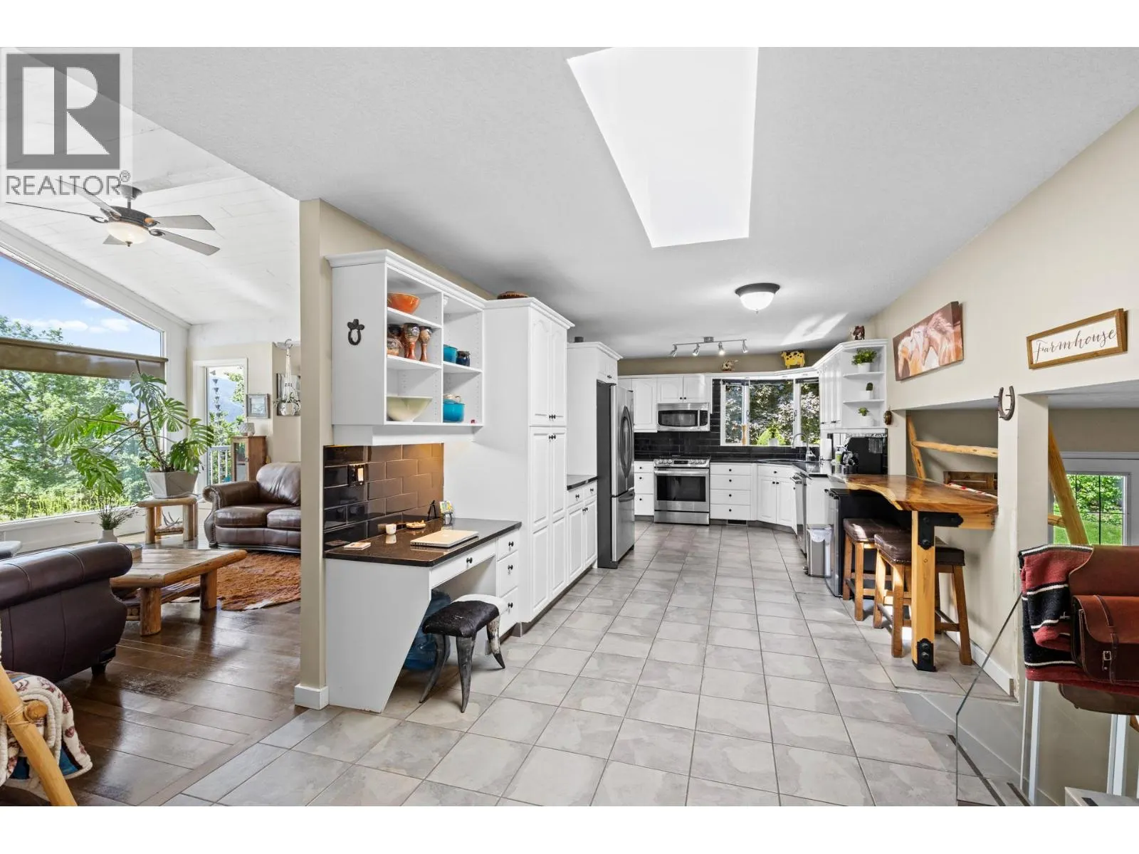 6651 Buchanan Road