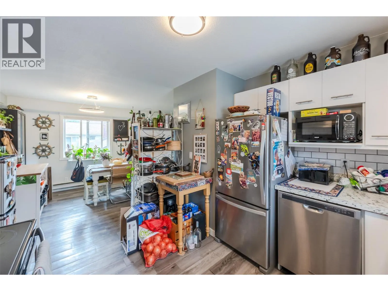 542 Wade Avenue W Unit# 201