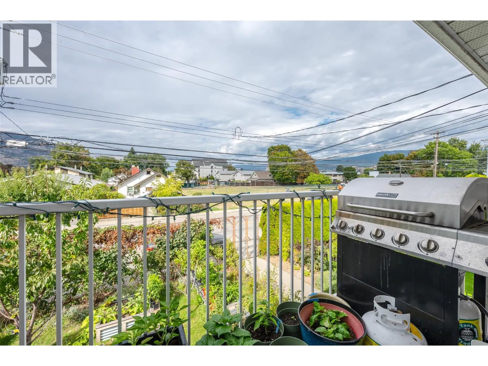 542 Wade Avenue W Unit# 201