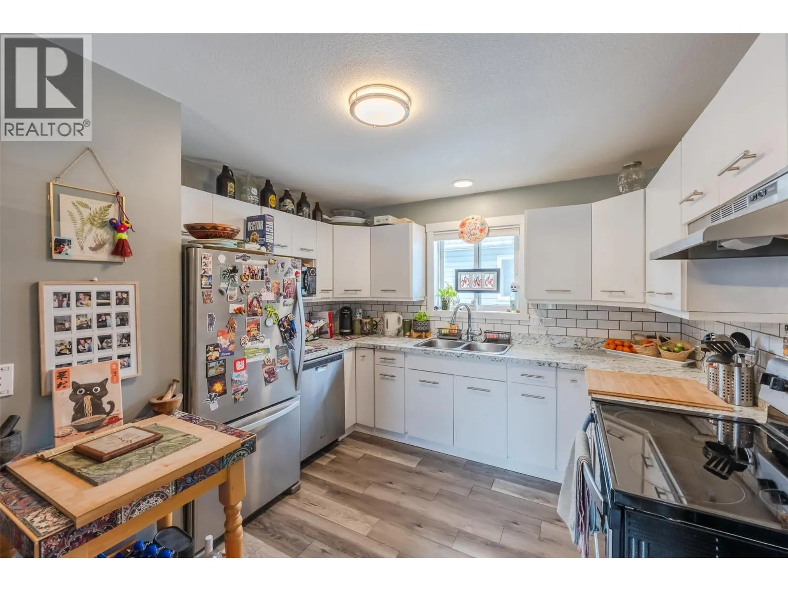 542 Wade Avenue W Unit# 201