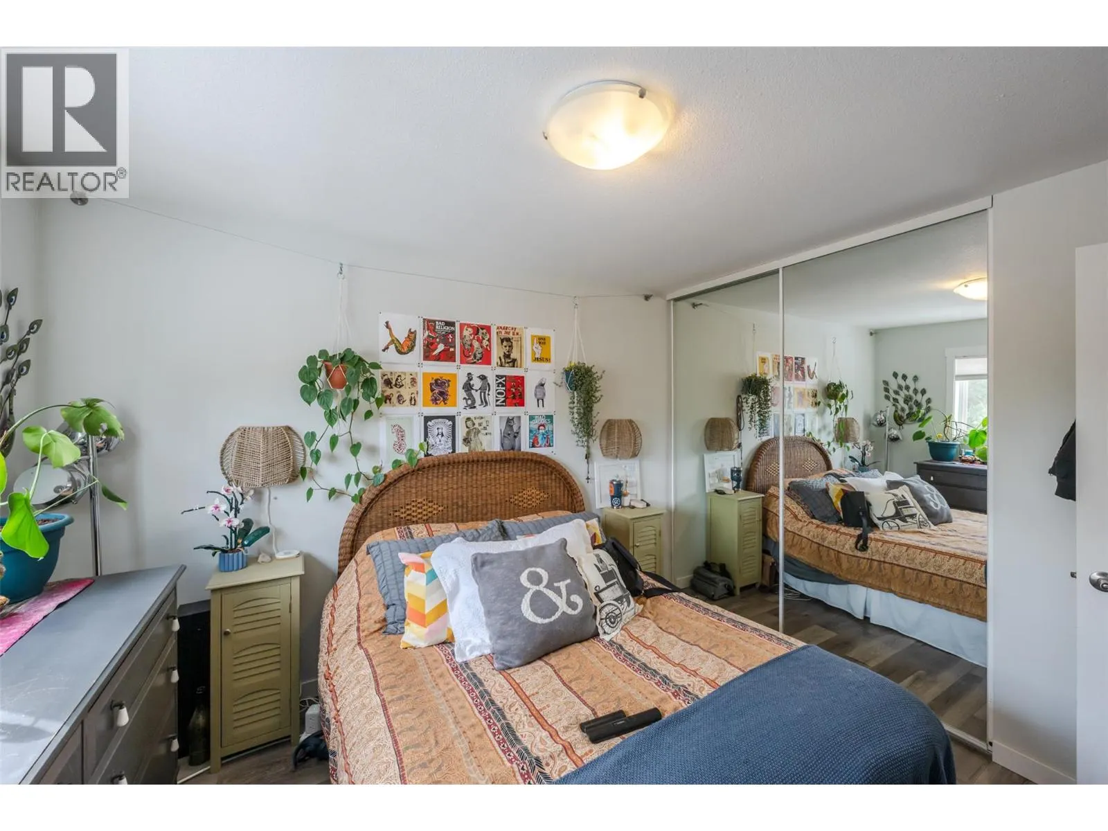 542 Wade Avenue W Unit# 201