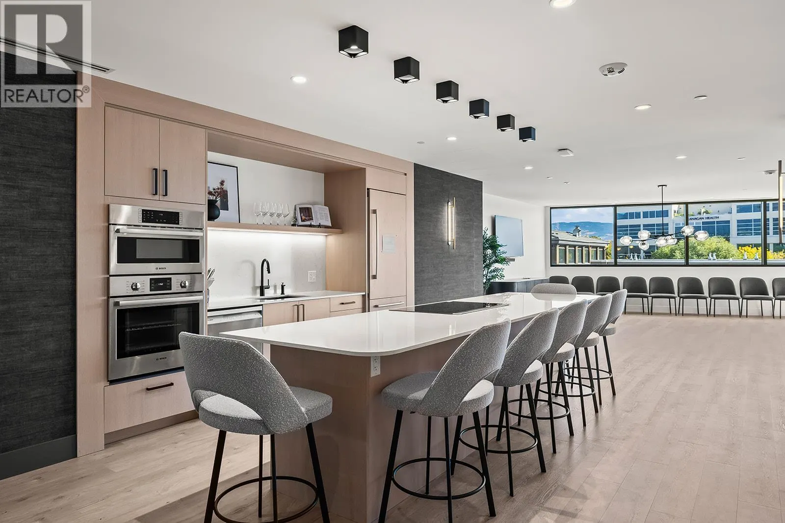 3300 Lakeshore Drive Unit# 1101