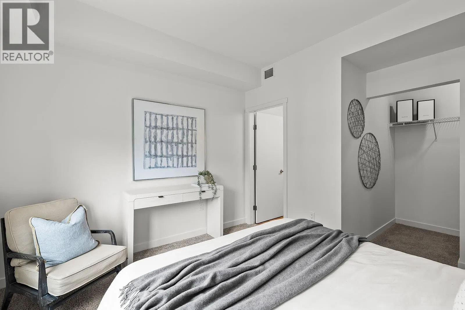 1057 Frost Road Unit# 218