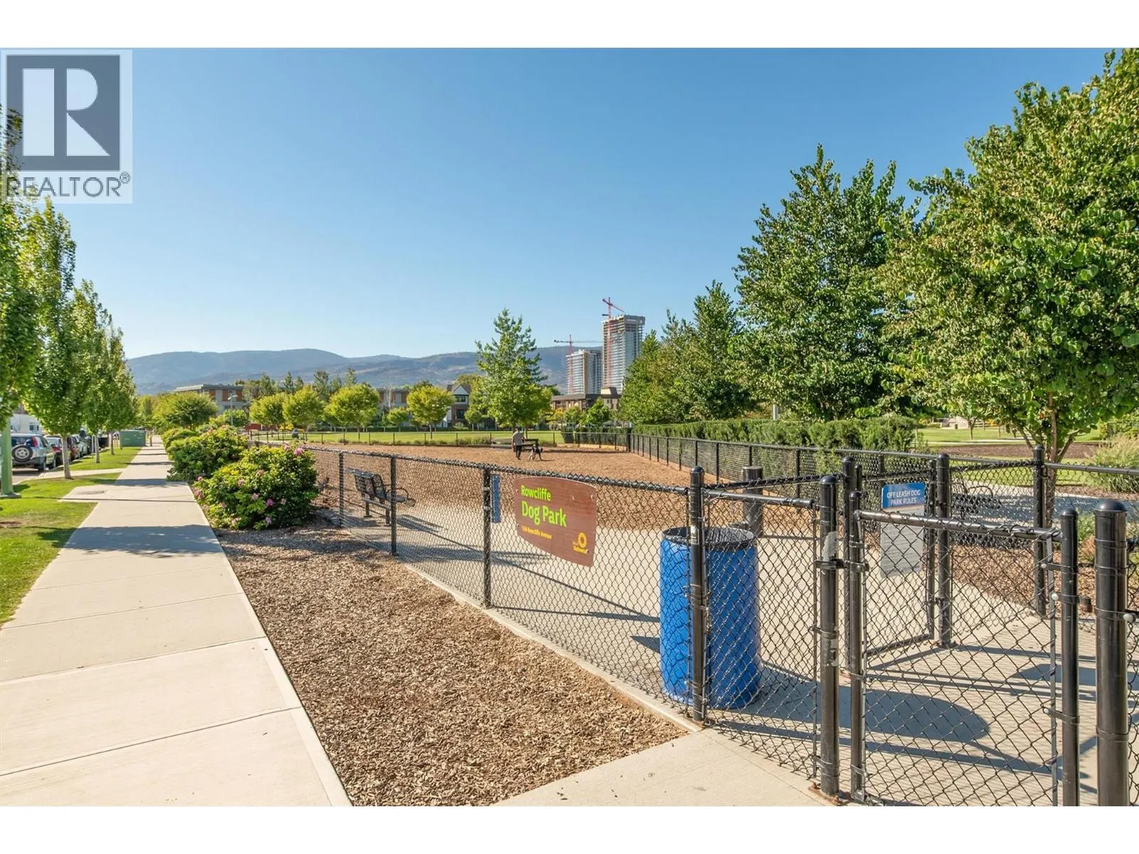 625 Rowcliffe Avenue Unit# 101