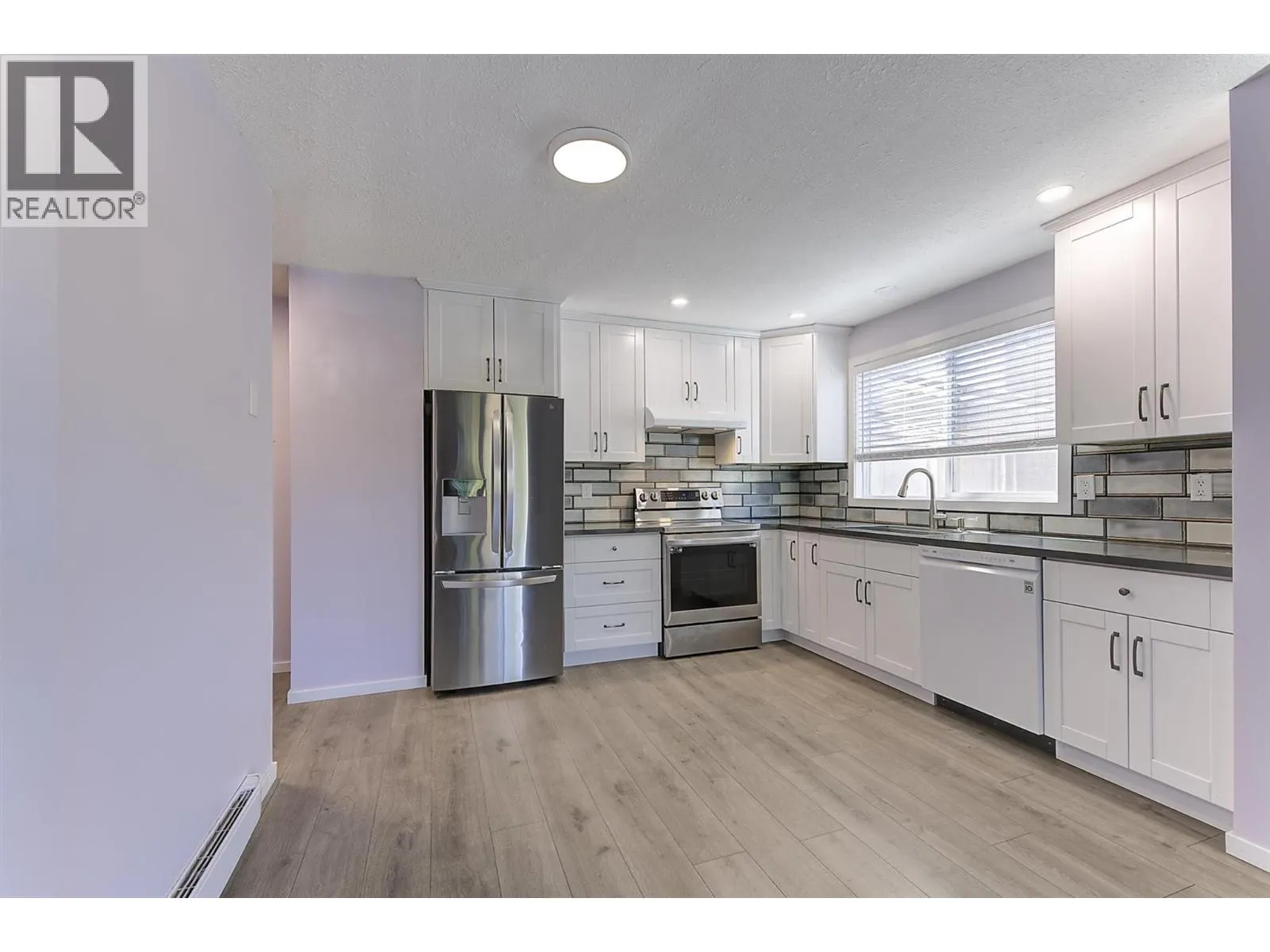 625 Rowcliffe Avenue Unit# 101
