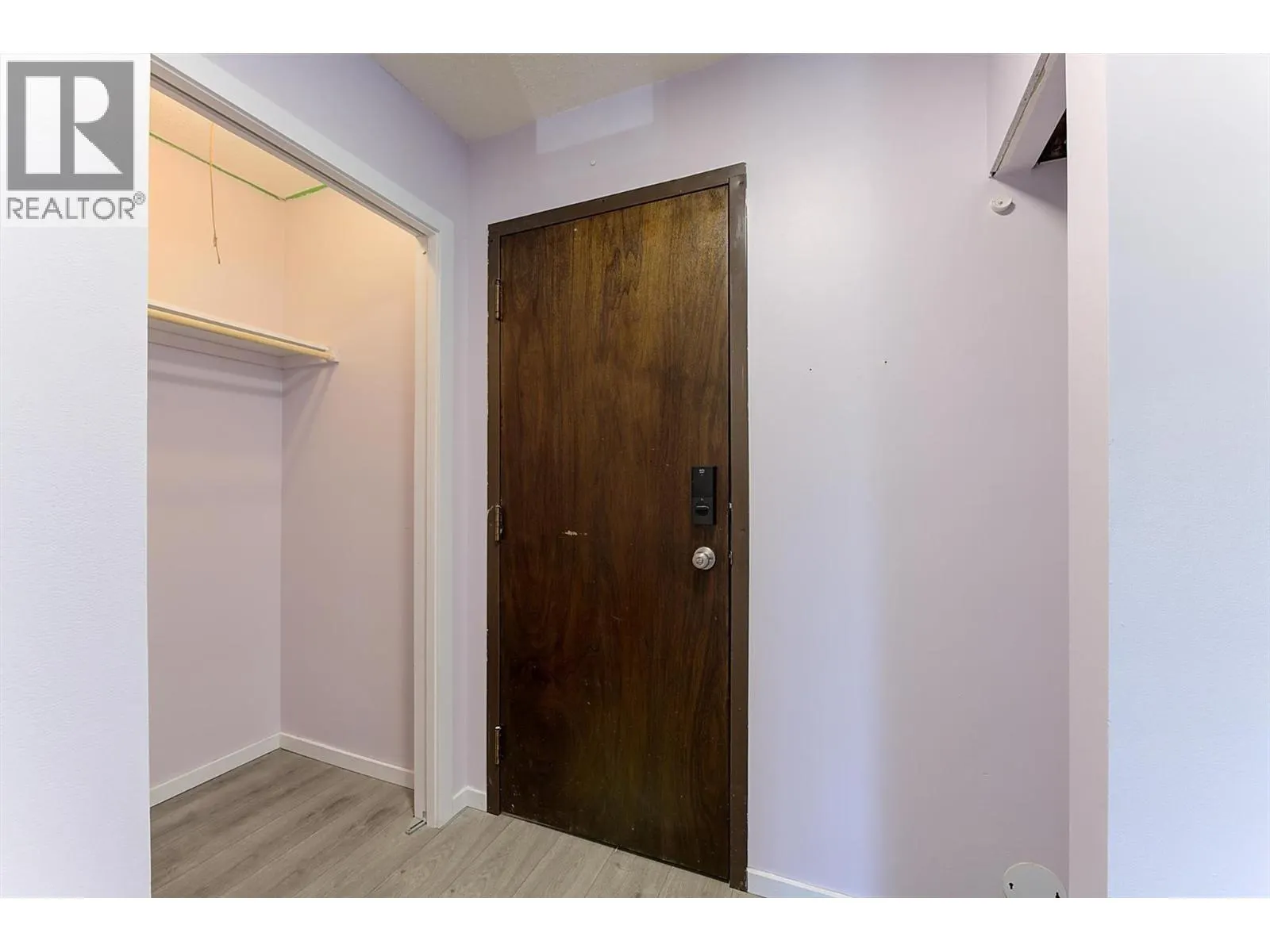 625 Rowcliffe Avenue Unit# 101