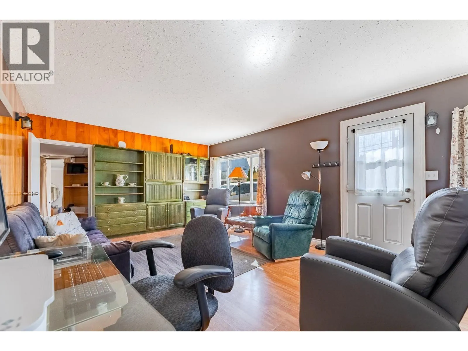 11106 PRAIRIE VALLEY Road