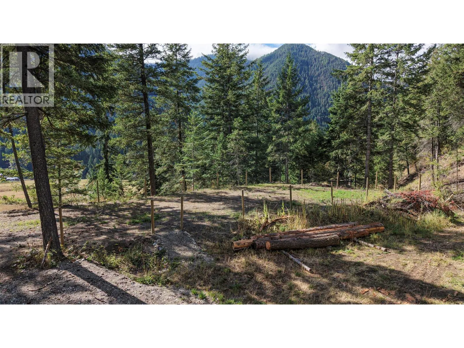 1021 Creighton Valley Road