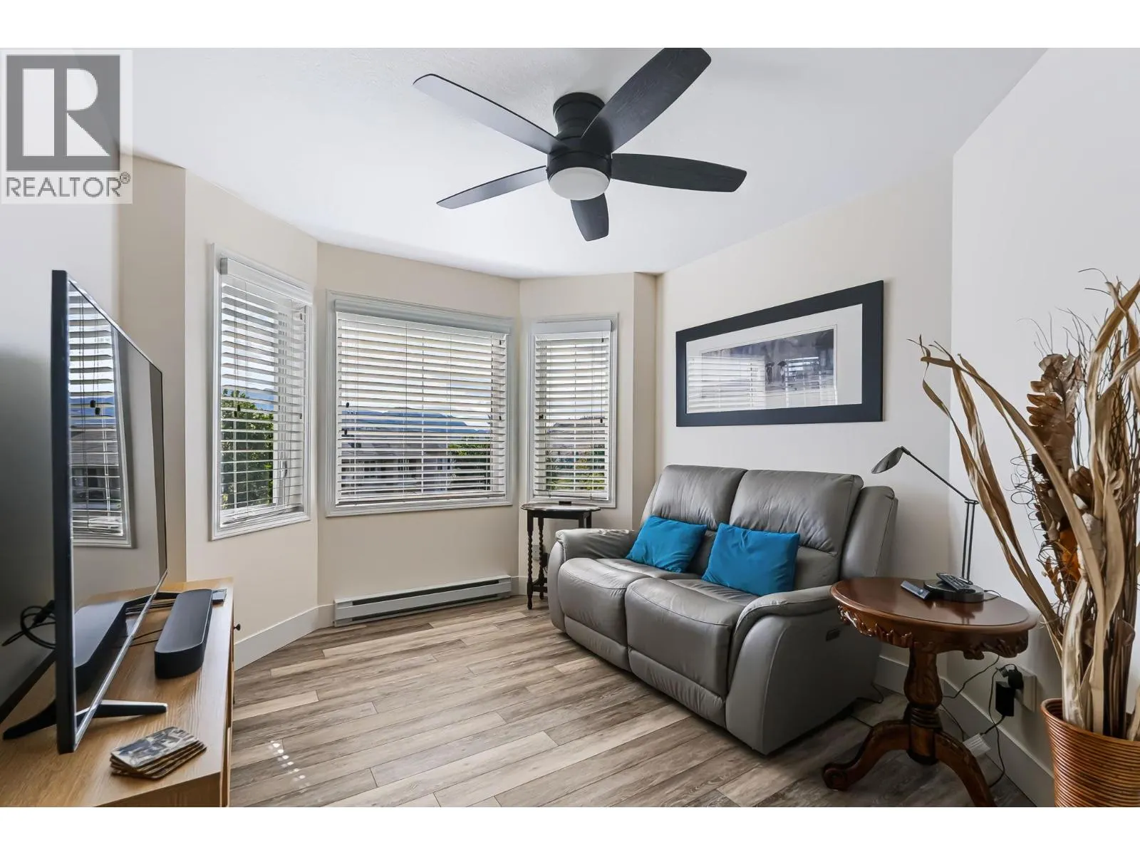 3890 Brown Road Unit# 303