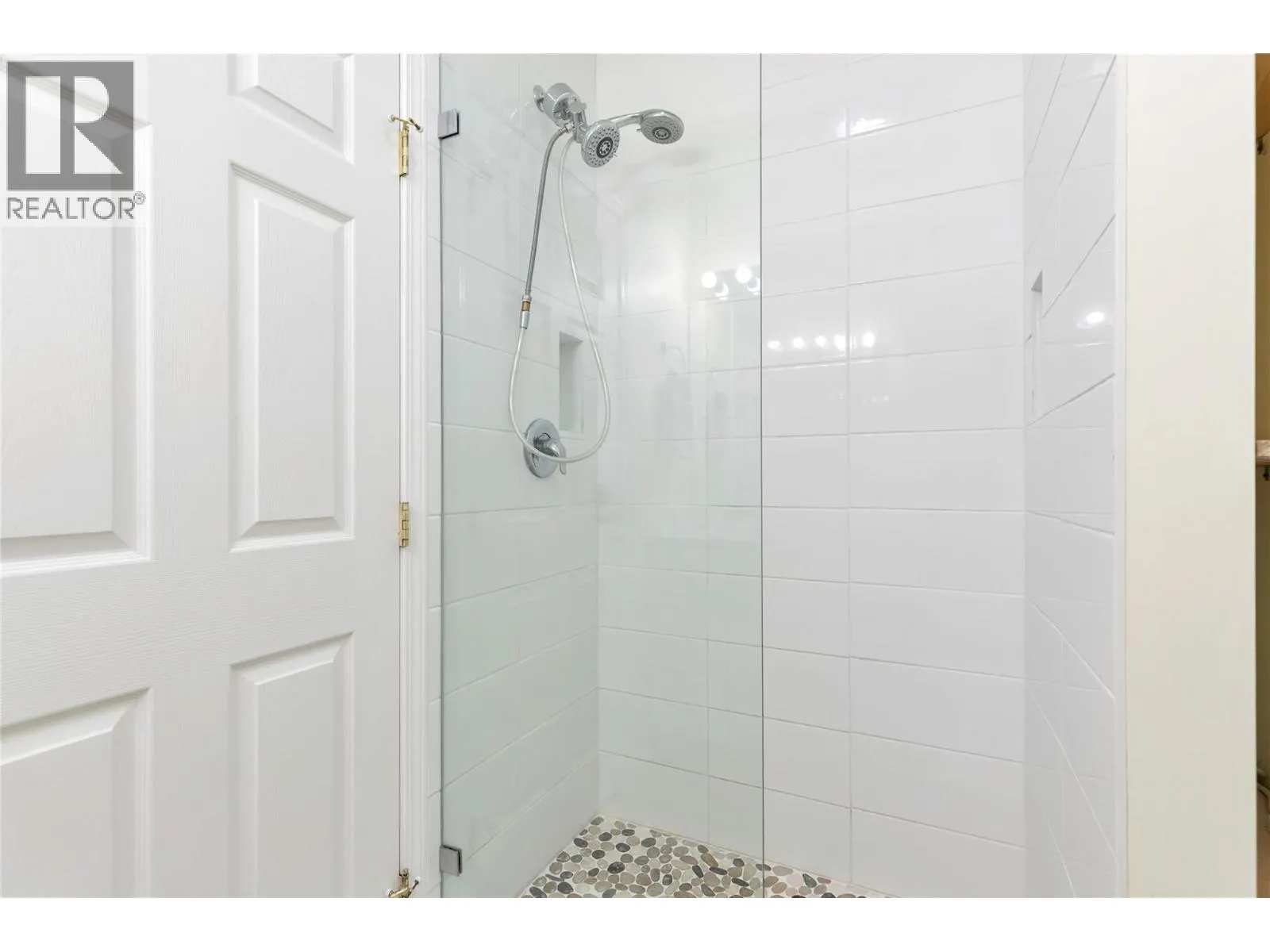 665 Cook Road Unit# 108 Lot# 3