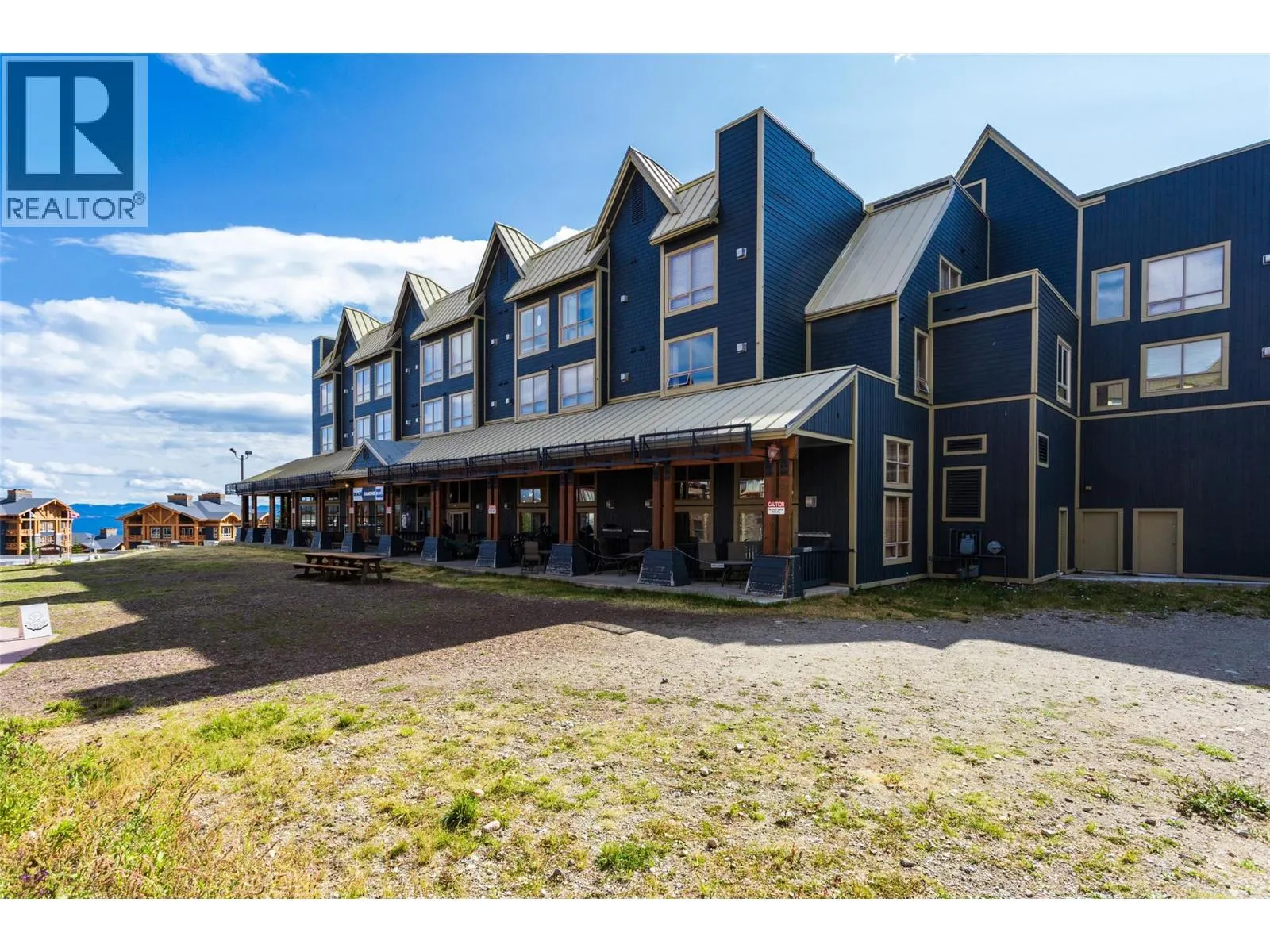 5335 Big White Road Unit# 209