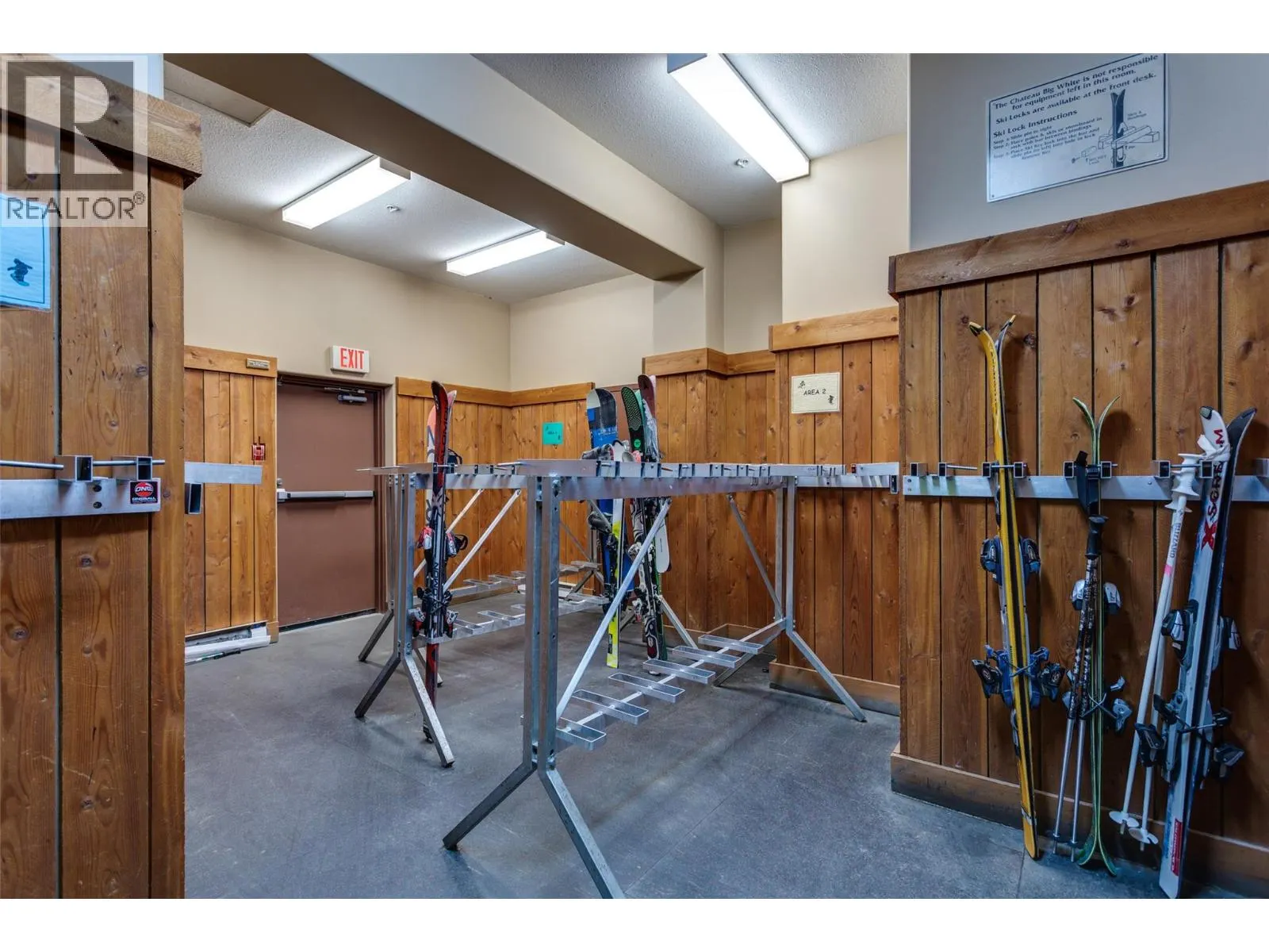 5335 Big White Road Unit# 209