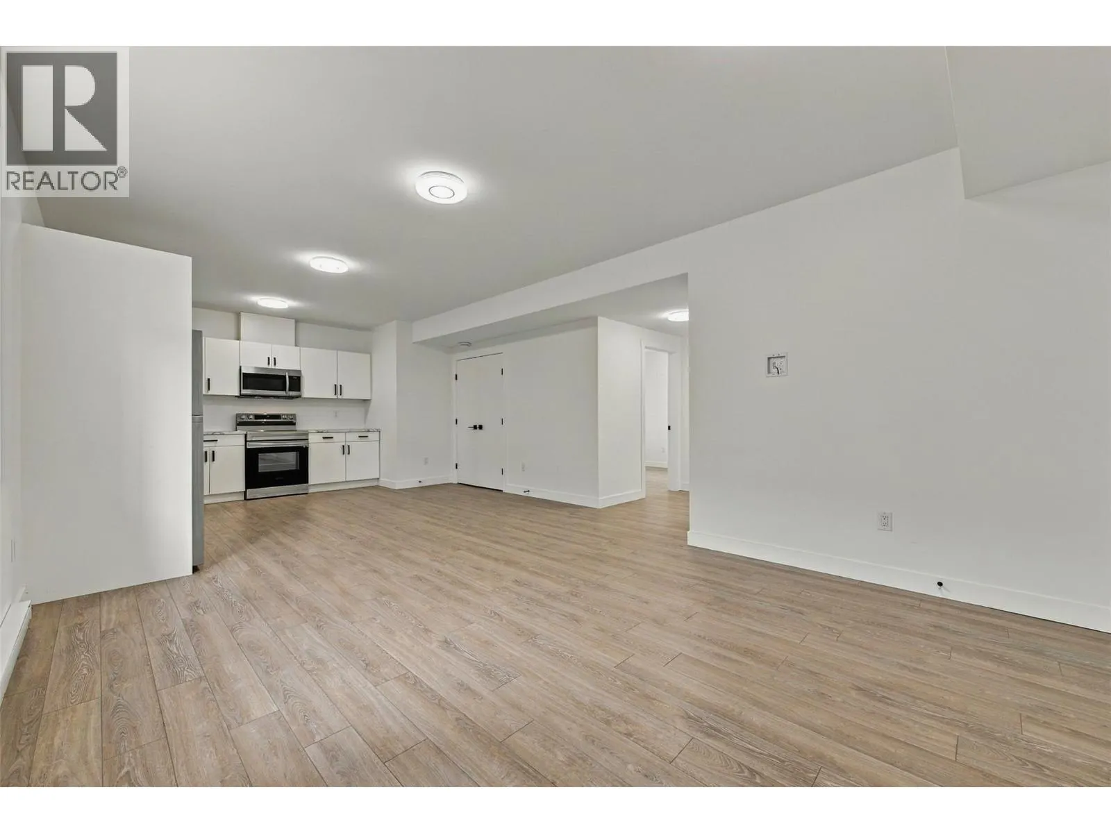 137 Whitefish Road