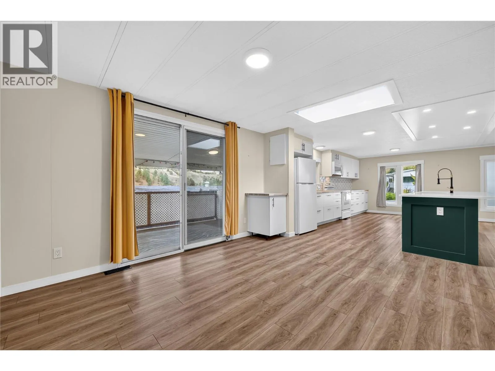 532 Guildford Court