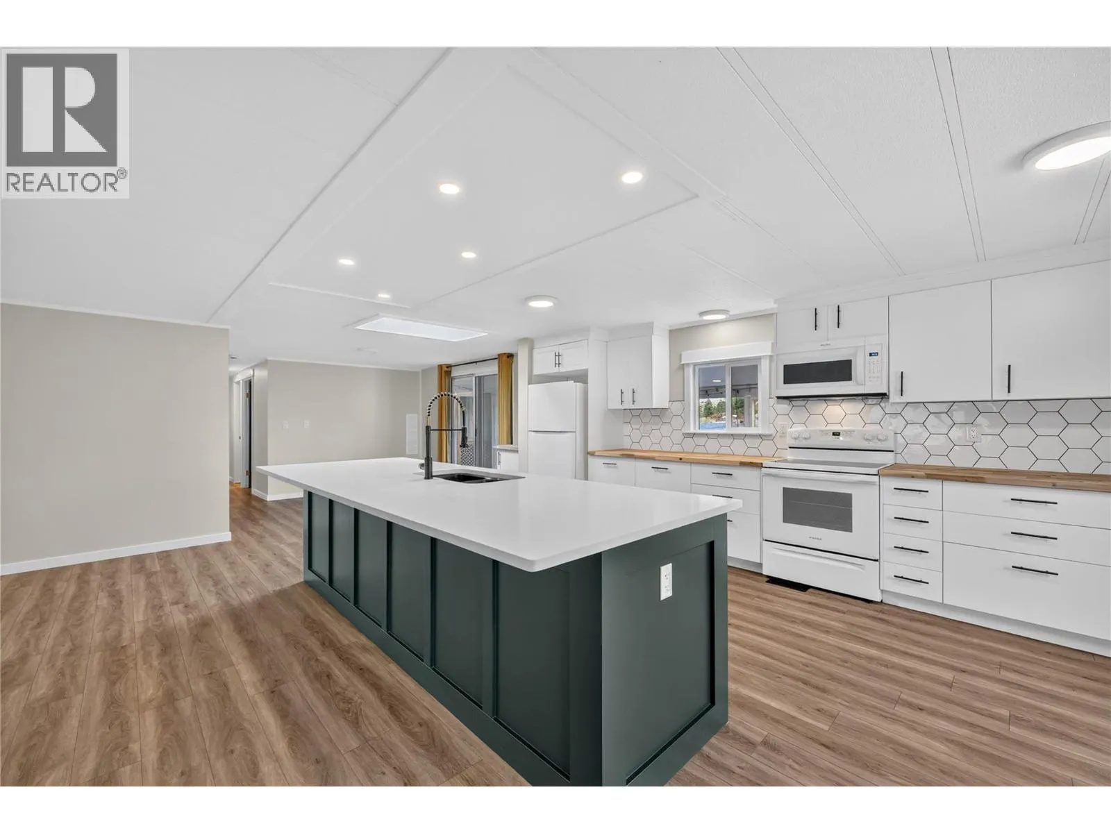 532 Guildford Court