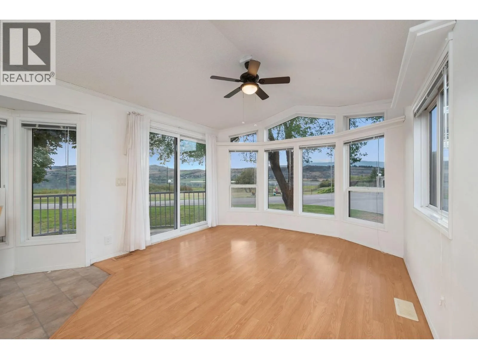 8000 Highland Road Unit# 98