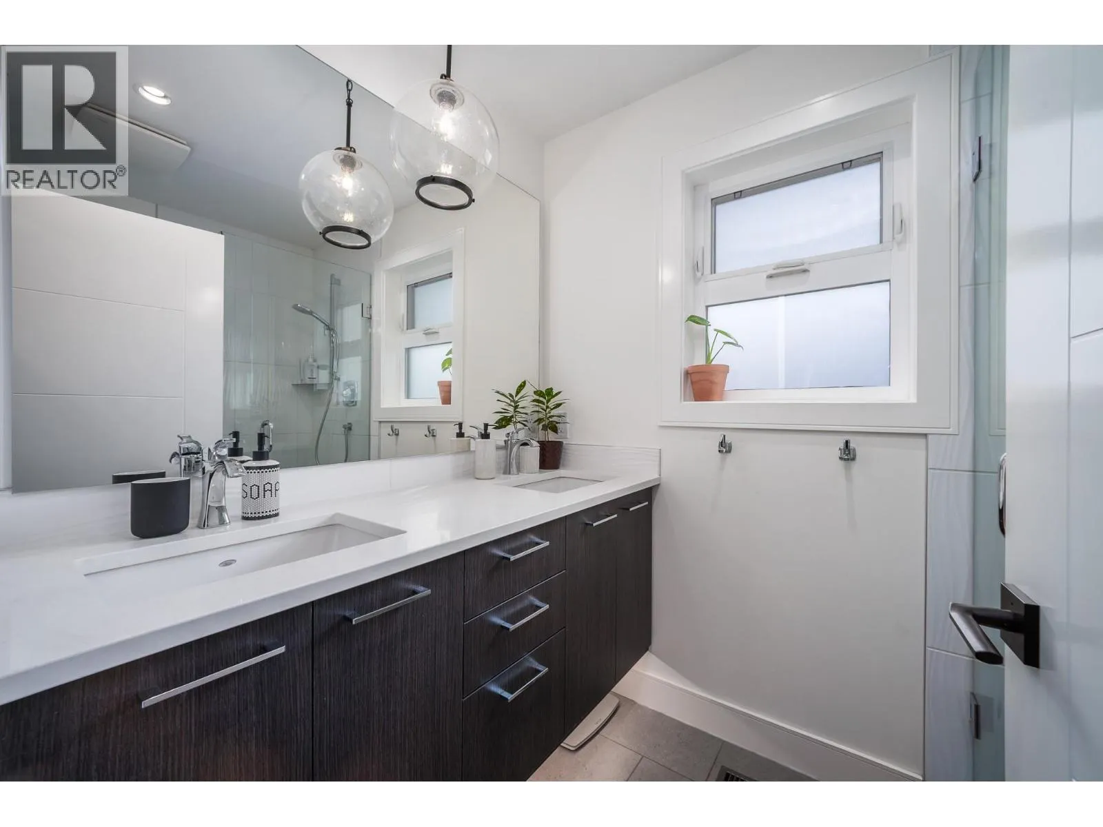 805 Burne Avenue Unit# 4