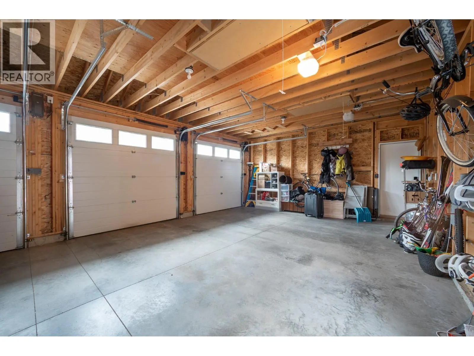 805 Burne Avenue Unit# 4