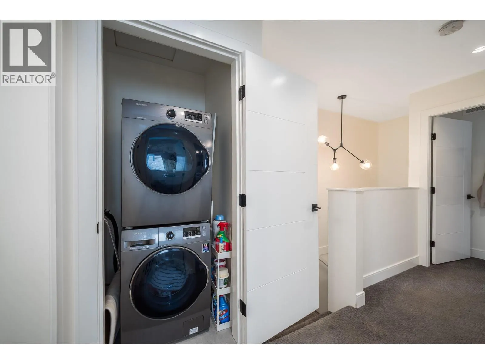 805 Burne Avenue Unit# 4
