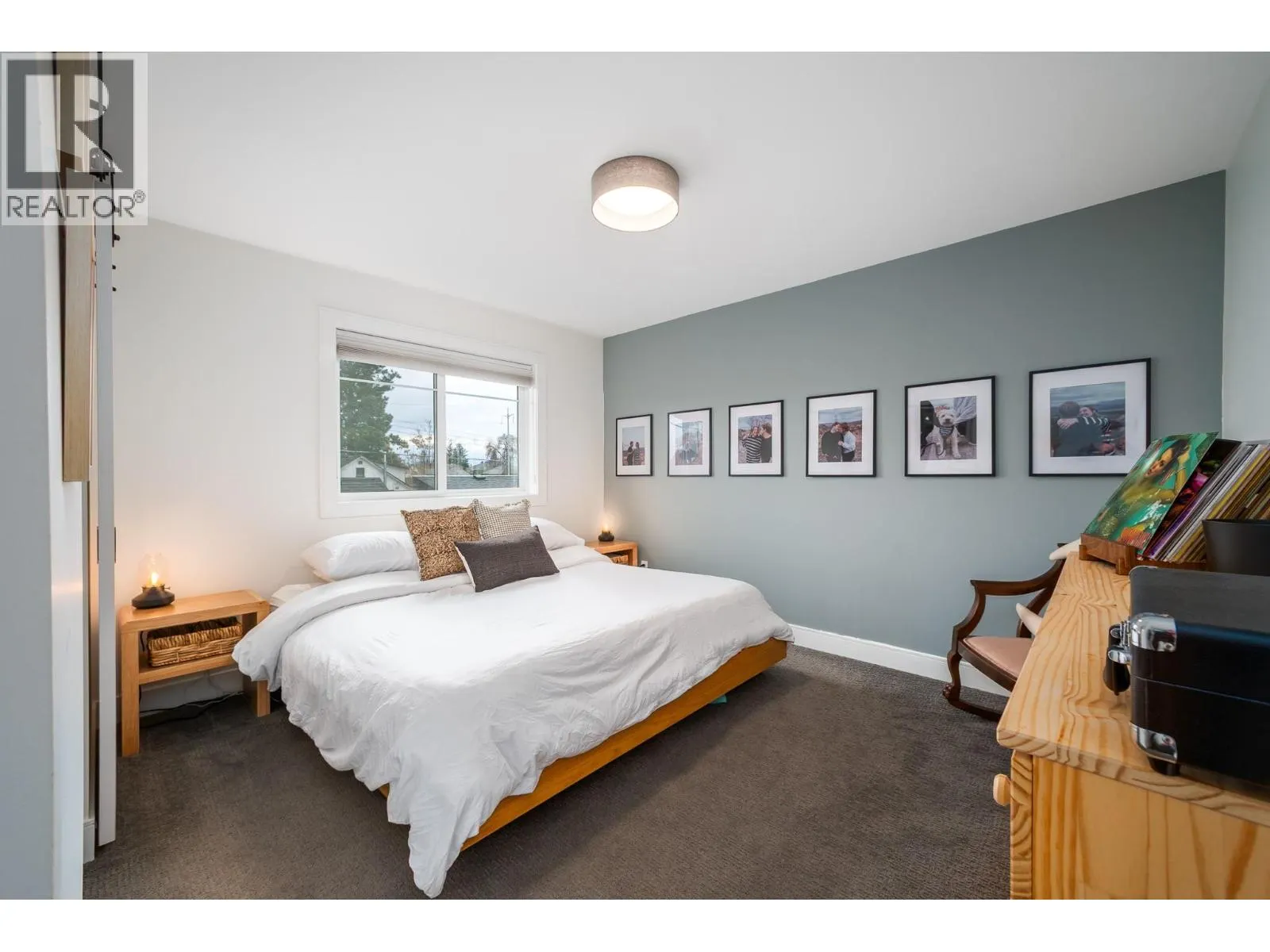 805 Burne Avenue Unit# 4