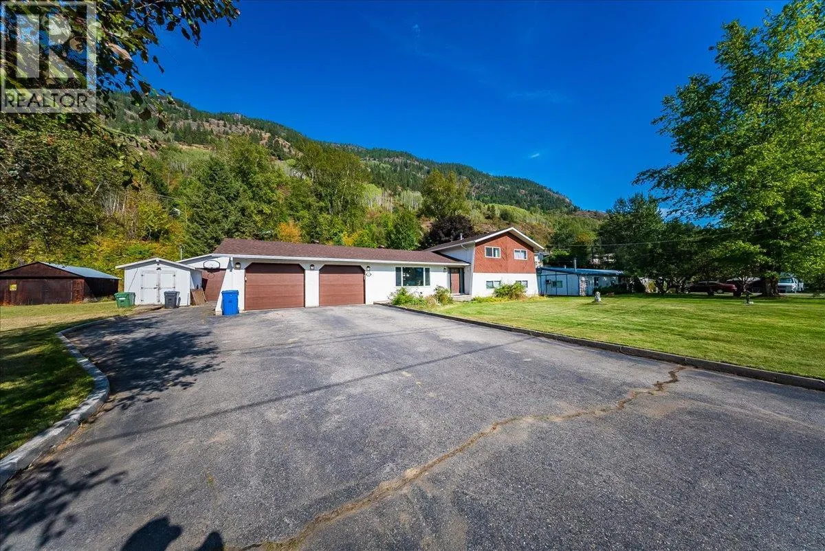 2129 Raspberry Road