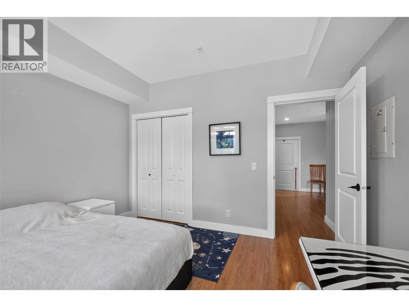 2551 Shoreline Drive Unit# 208