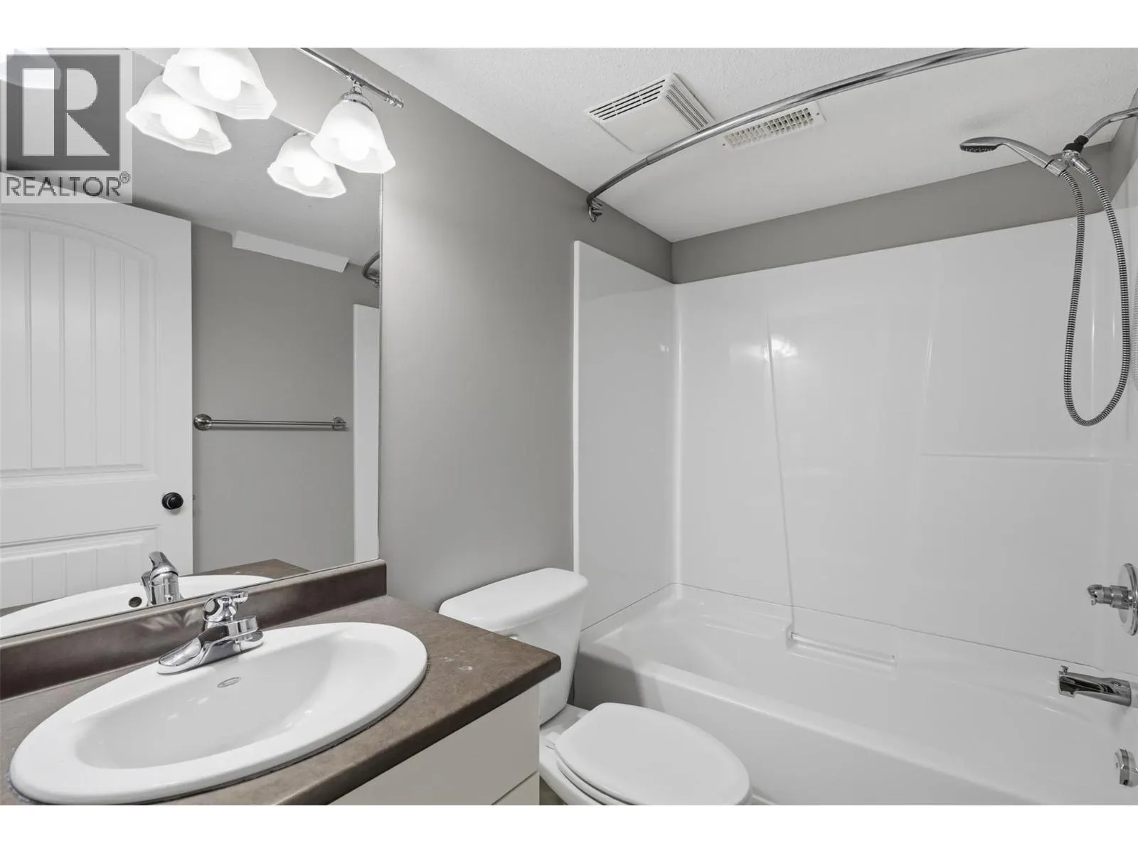 1885 Grasslands Boulevard Unit# 19