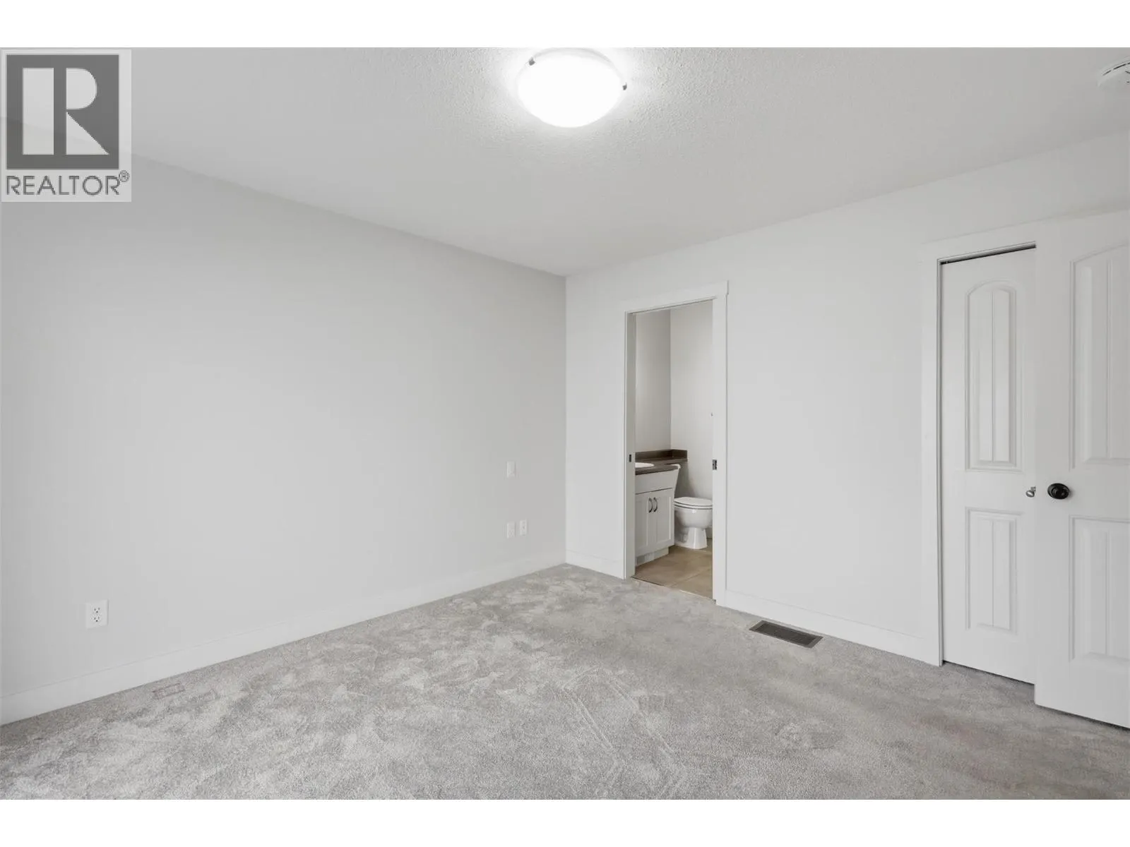 1885 Grasslands Boulevard Unit# 19