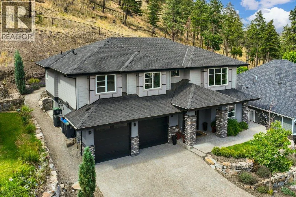 288 Upper Canyon Drive N