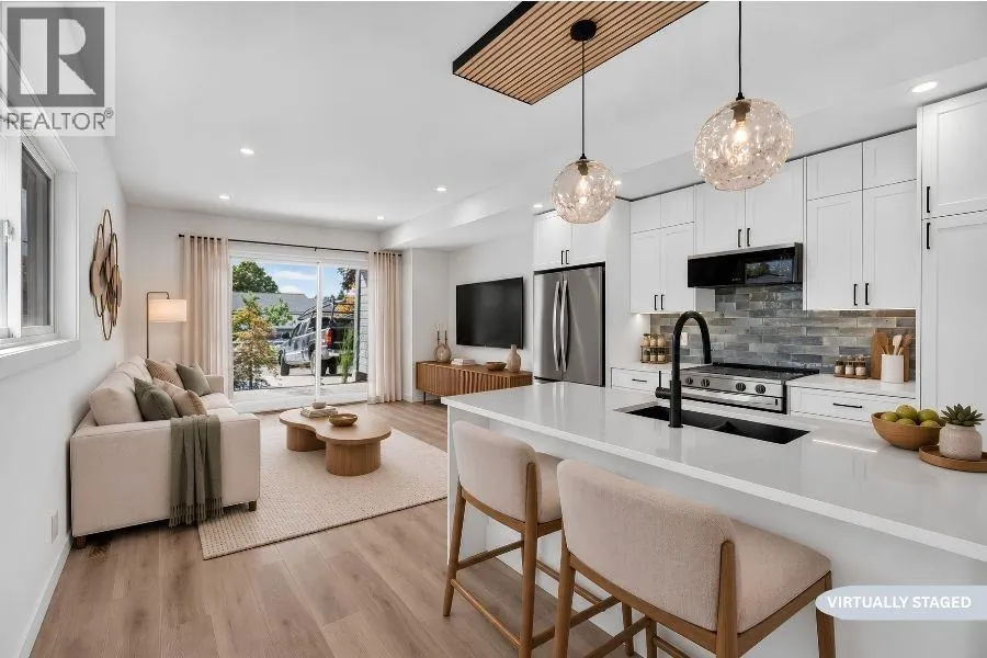 424 Bennett Avenue Unit# 104