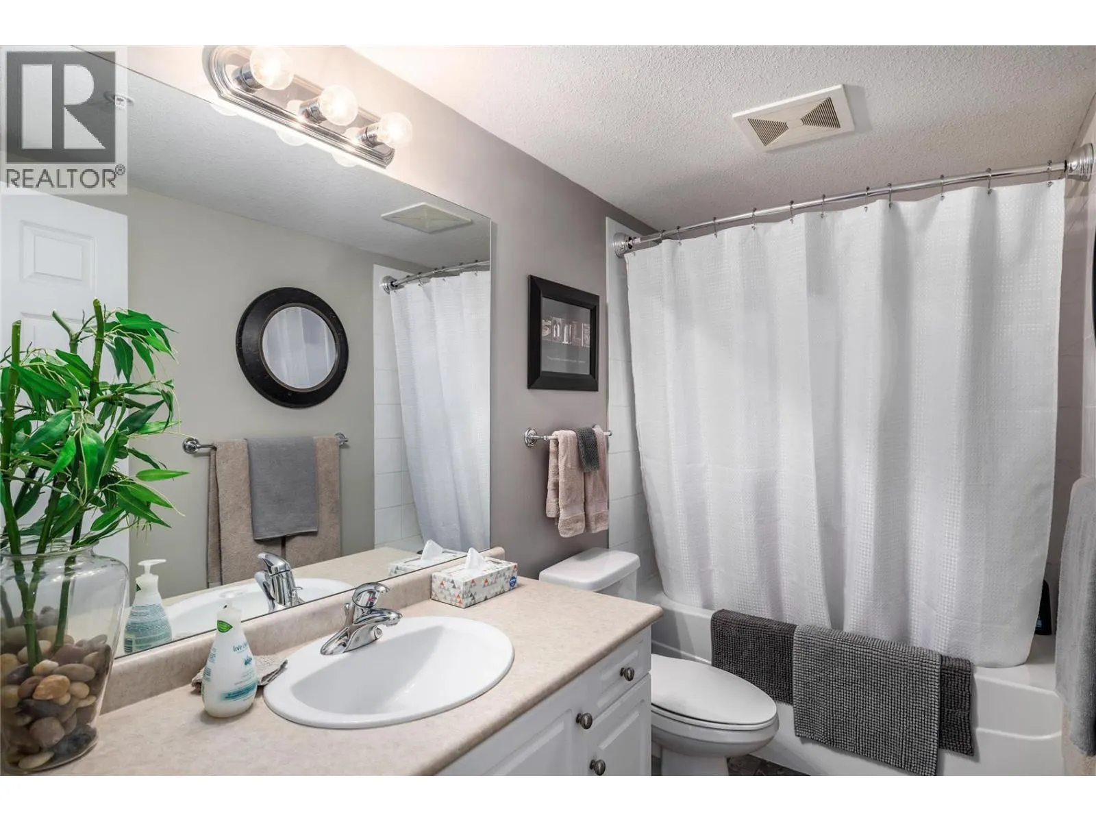 1088 Sunset Drive Unit# 540