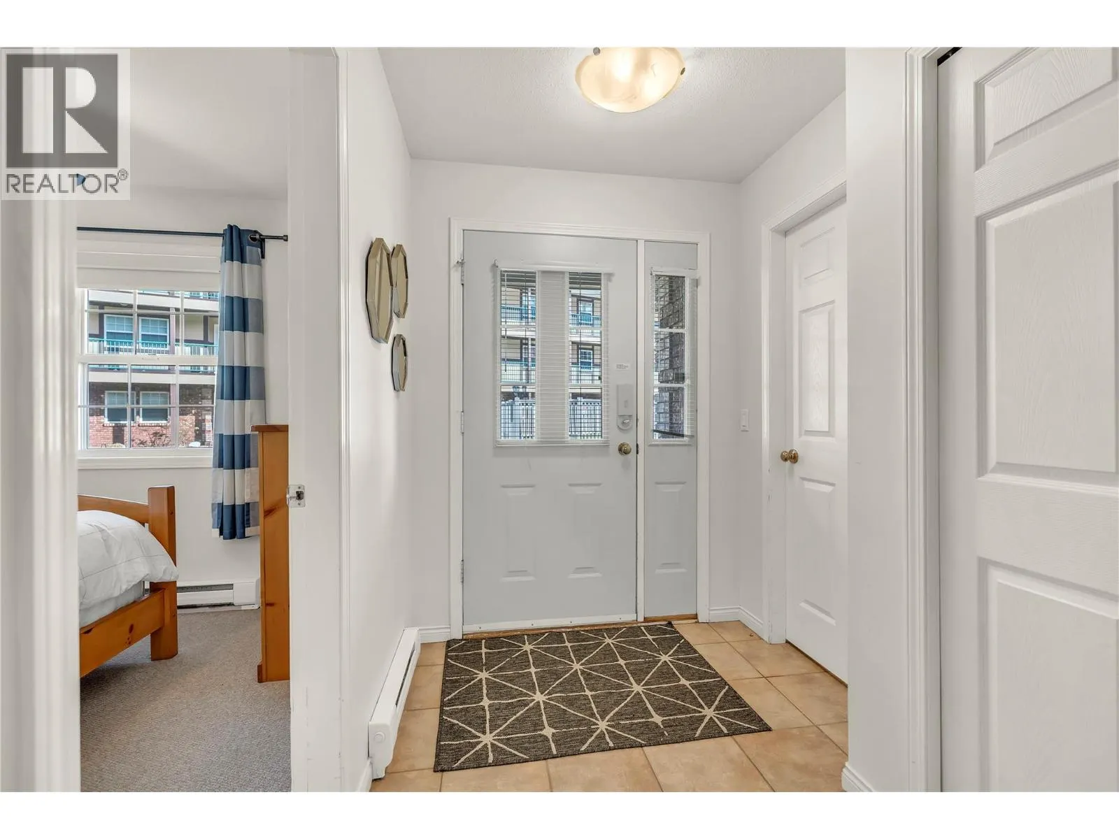 750 Railway Lane Unit# 15