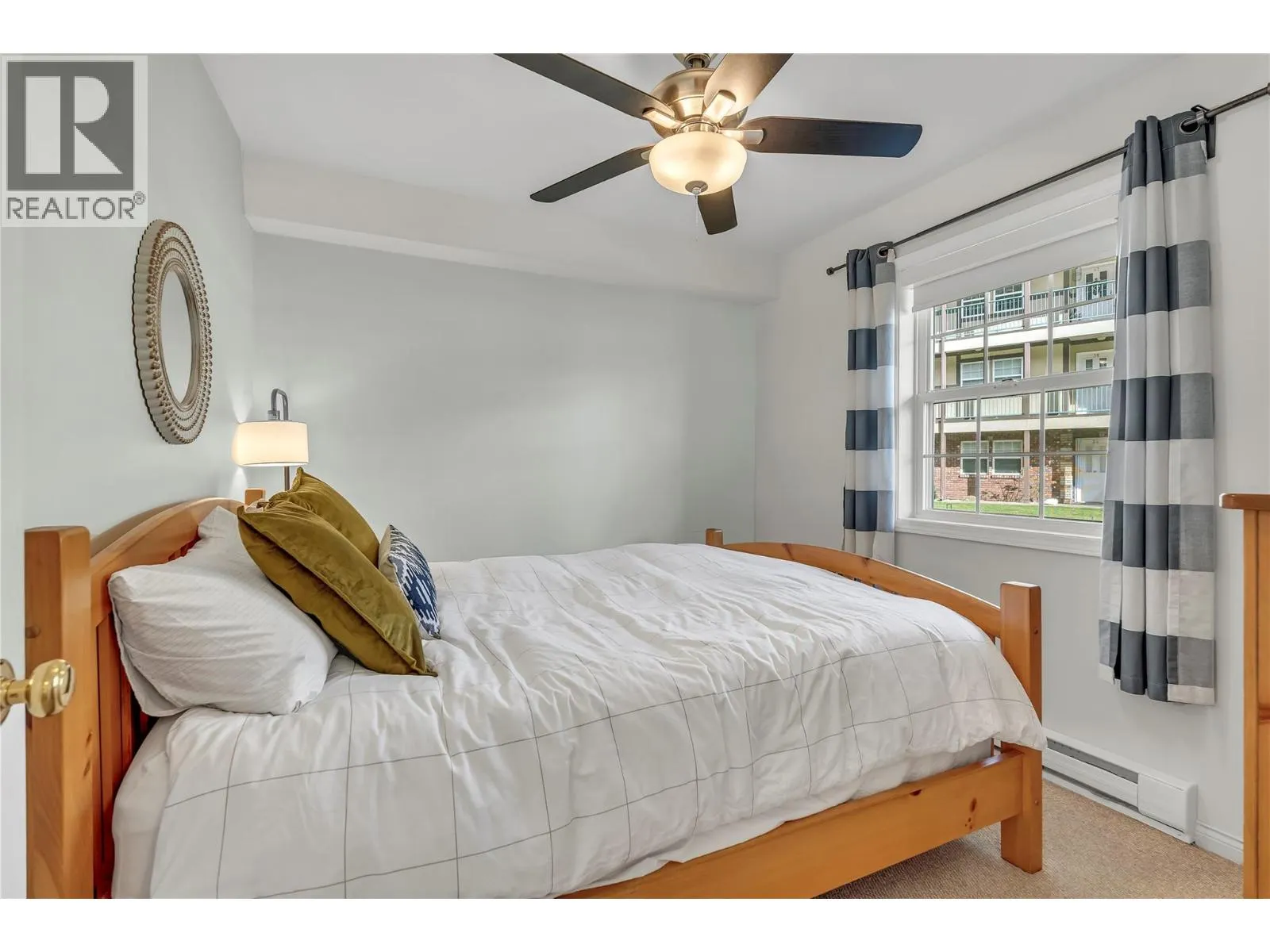 750 Railway Lane Unit# 15