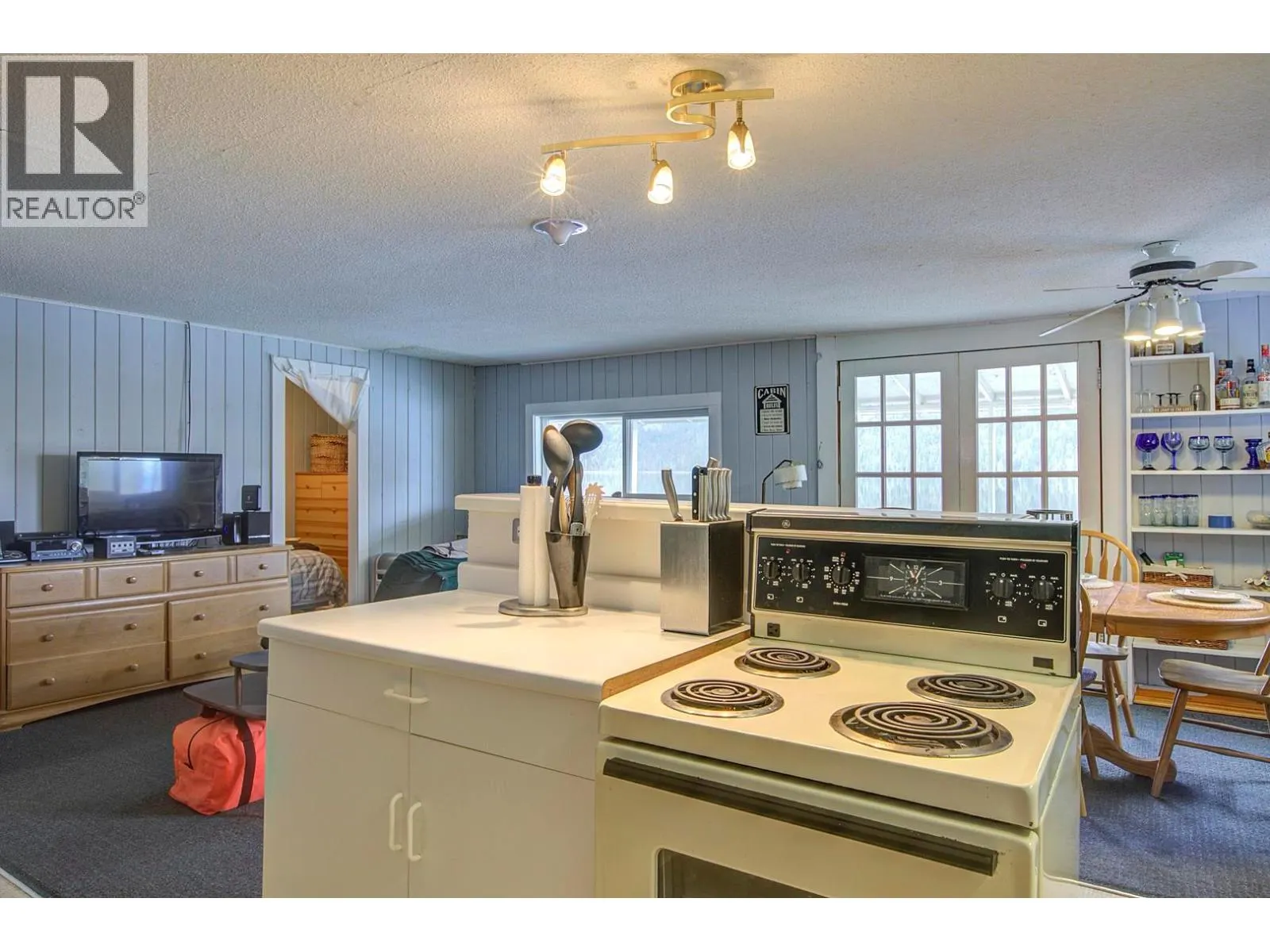 3602 Mabel Lake Road Unit# 5