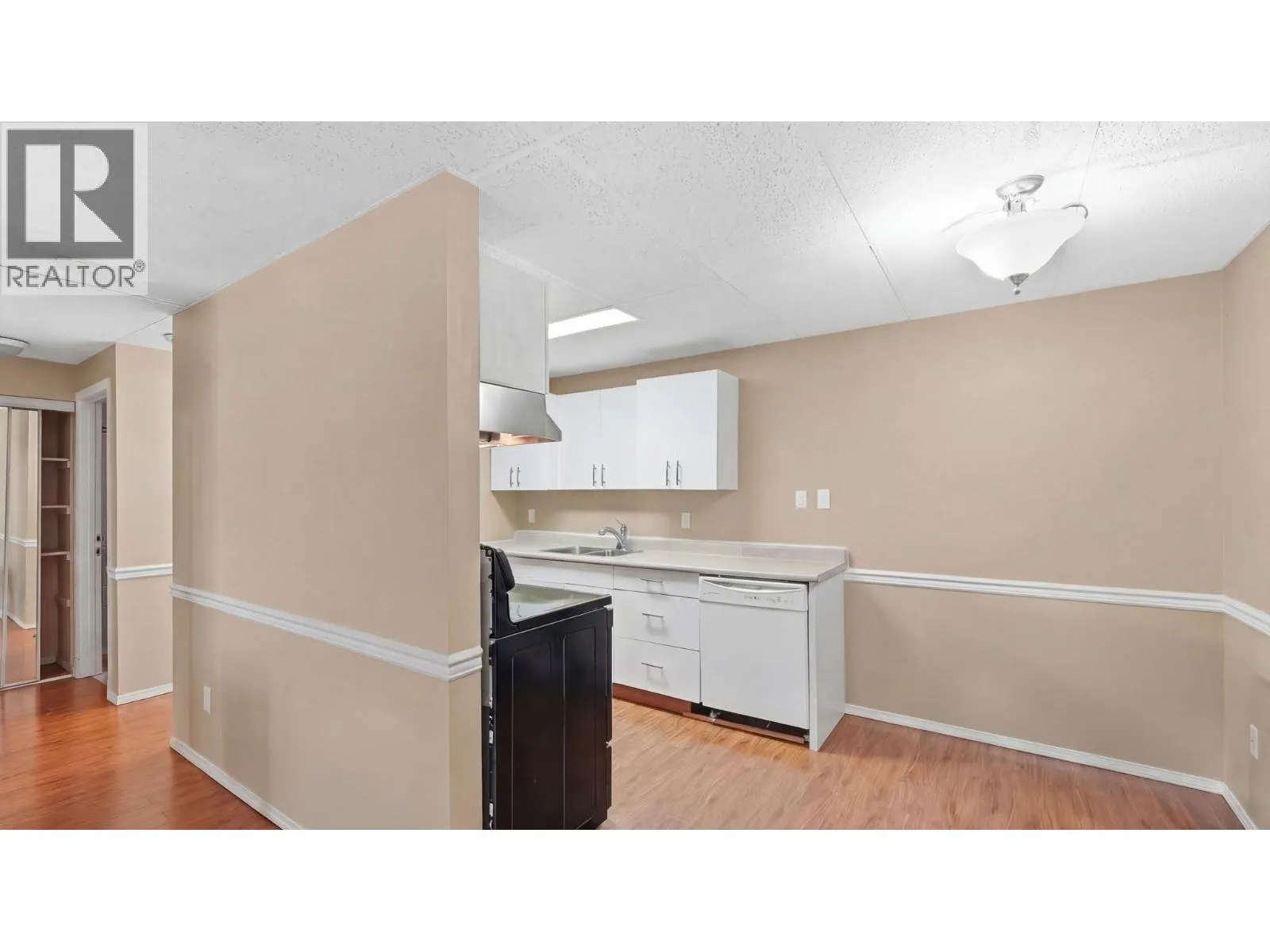 1410 PENTICTON Avenue Unit# 111