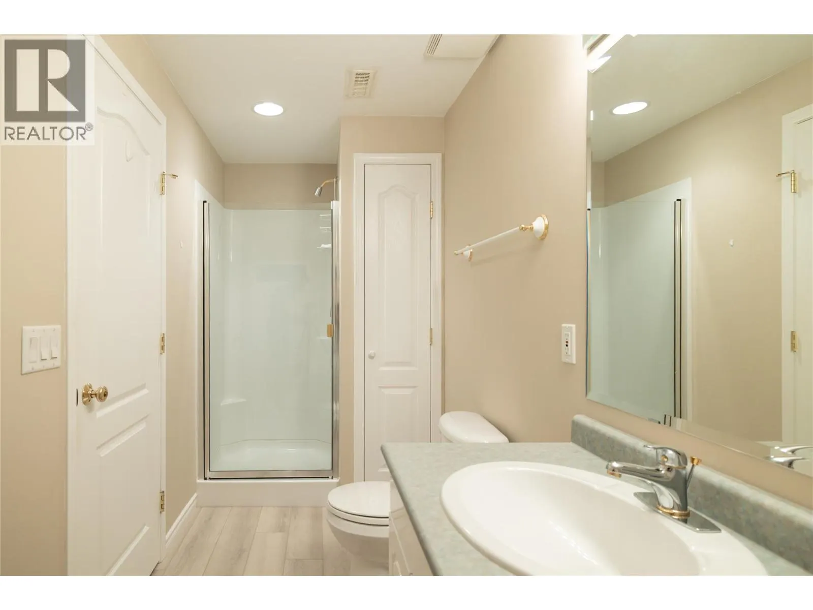 5300 Huston Road Unit# 203