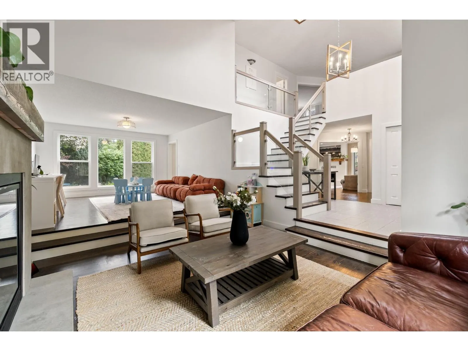4338 Dunvegan Court