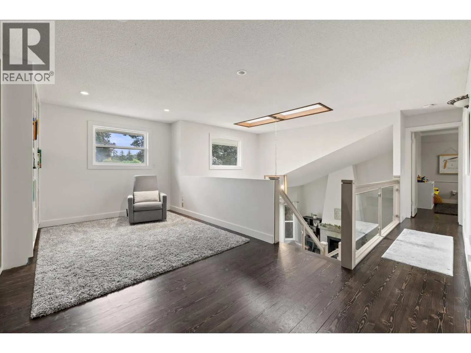 4338 Dunvegan Court