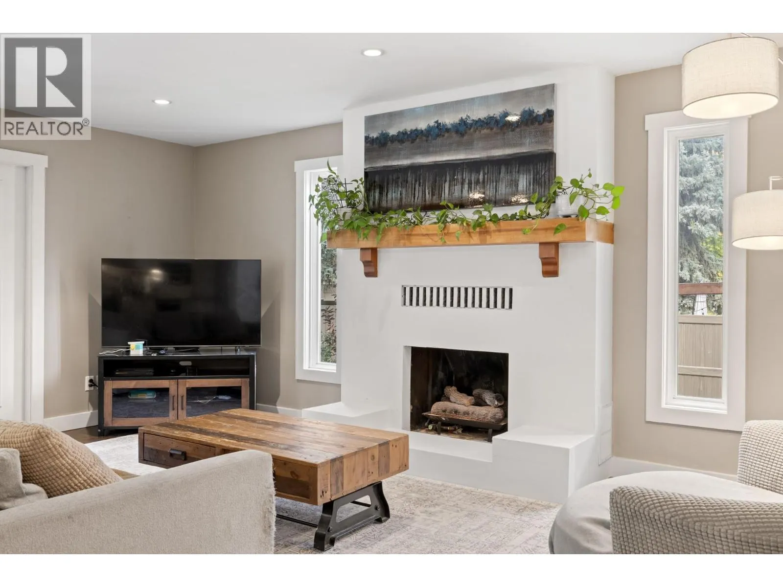 4338 Dunvegan Court