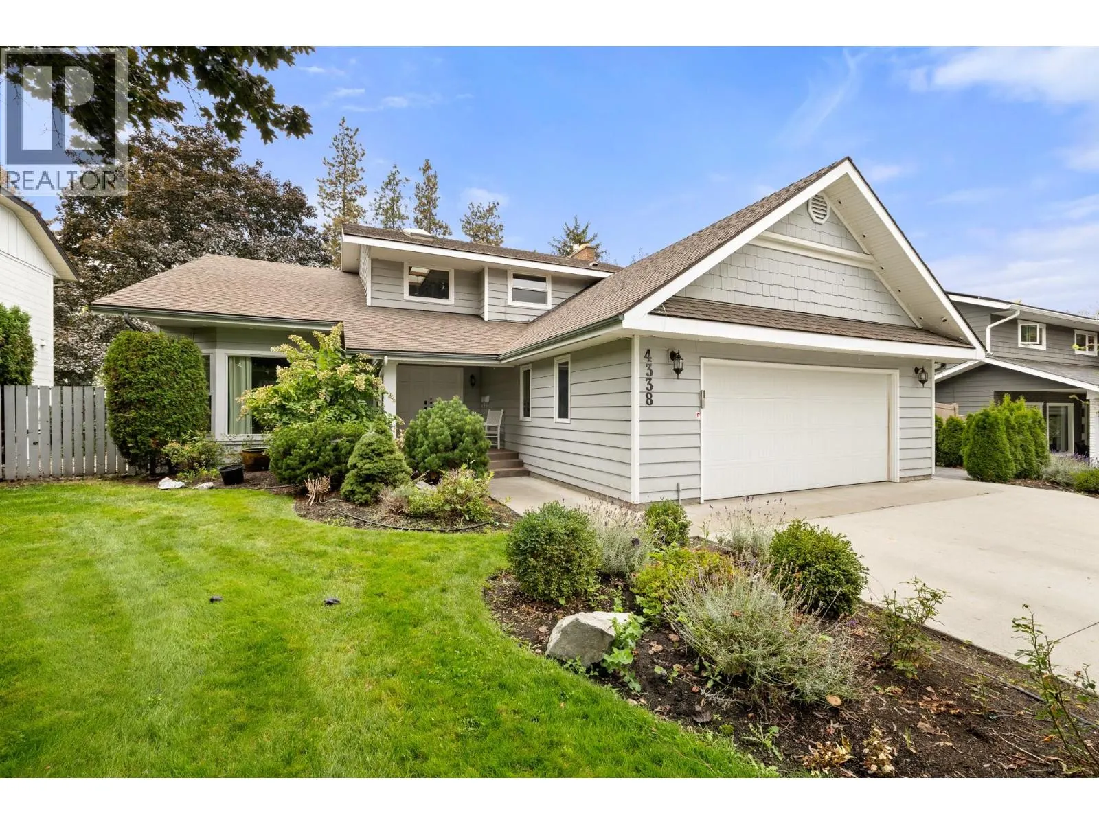 4338 Dunvegan Court