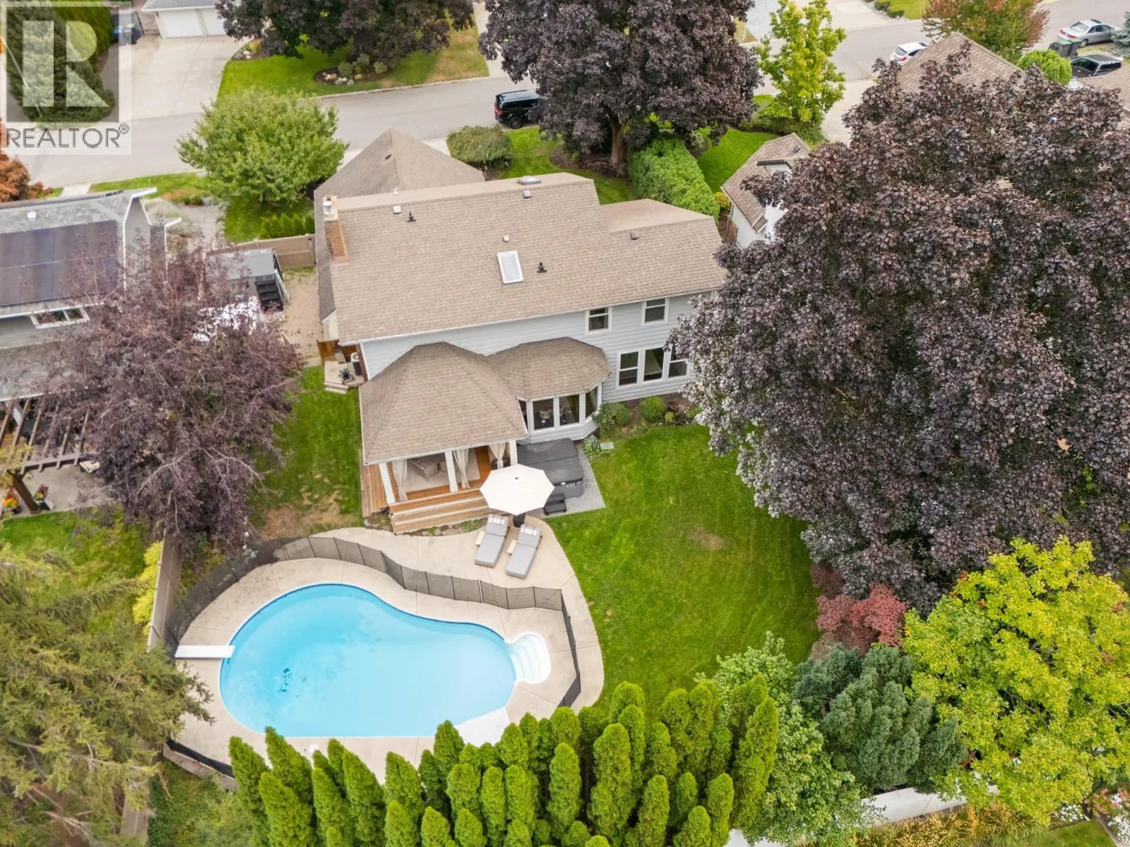 4338 Dunvegan Court
