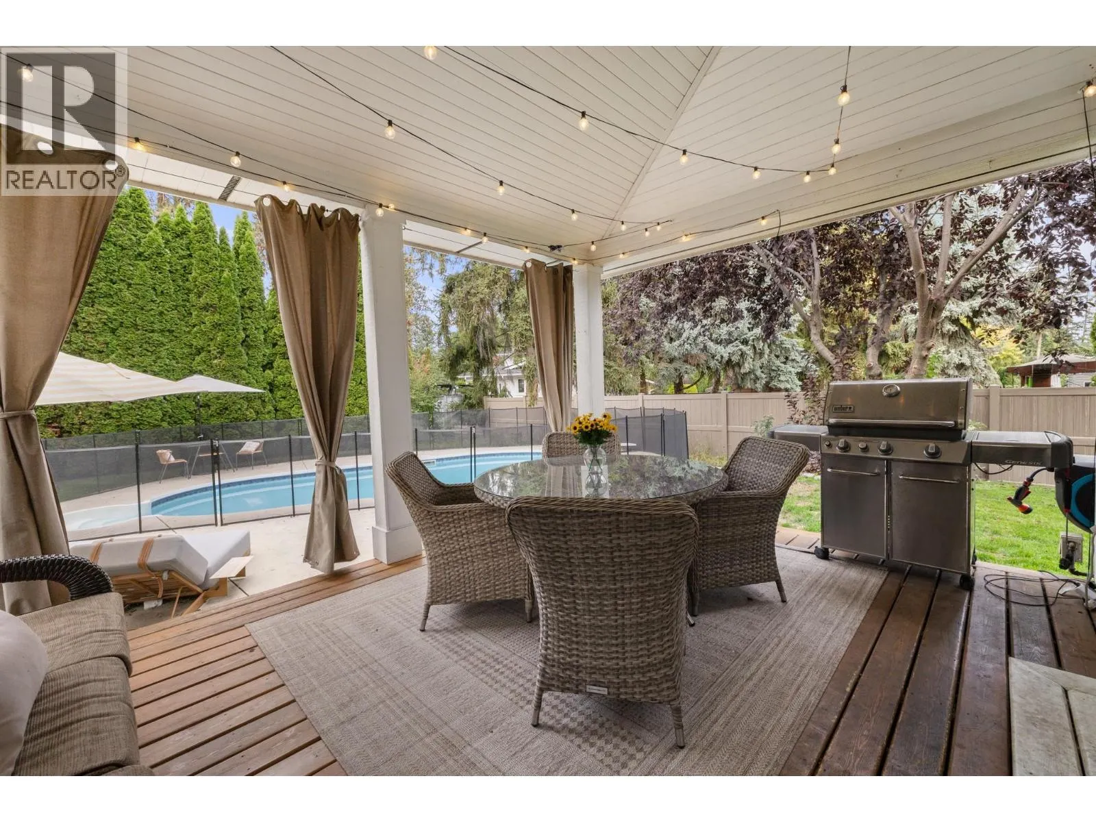 4338 Dunvegan Court