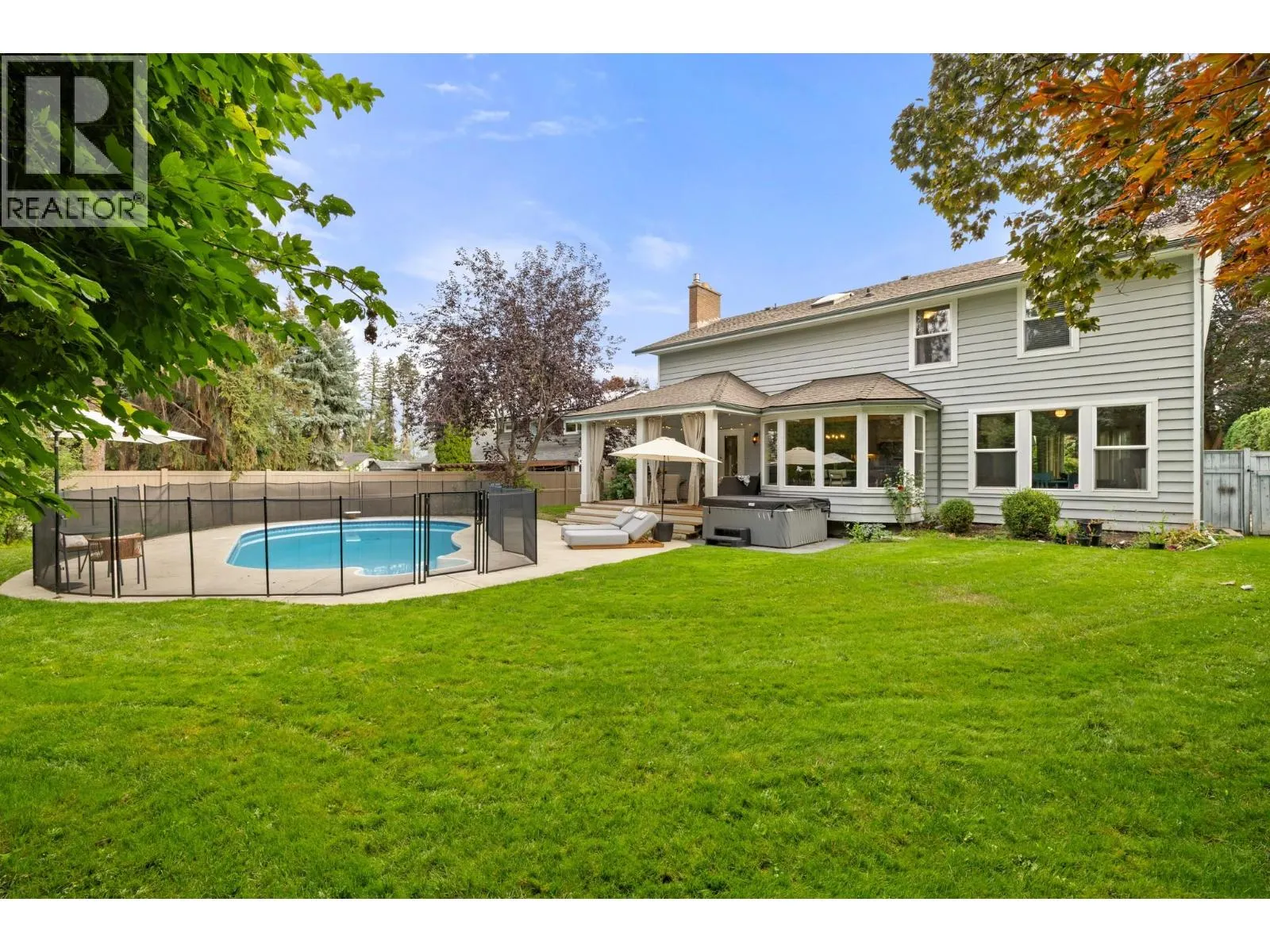 4338 Dunvegan Court