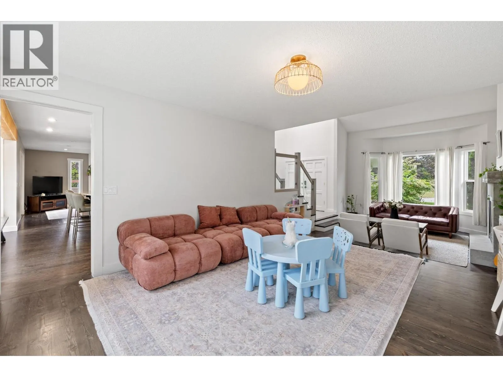 4338 Dunvegan Court