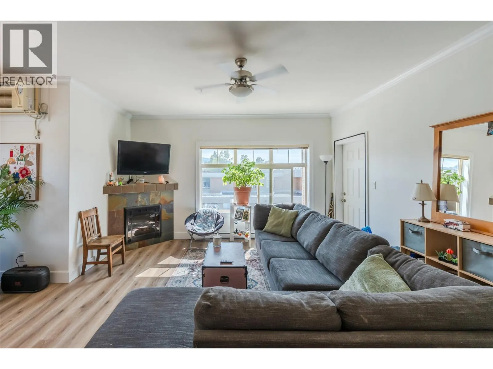 240 Wade Avenue W Unit# 307