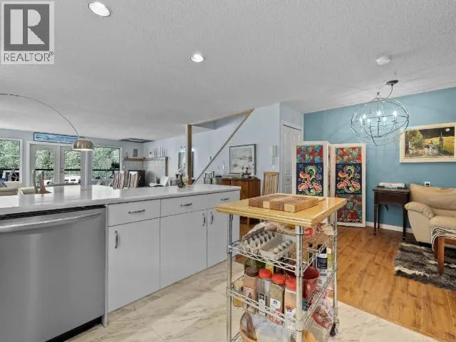1347 BURFIELD Drive
