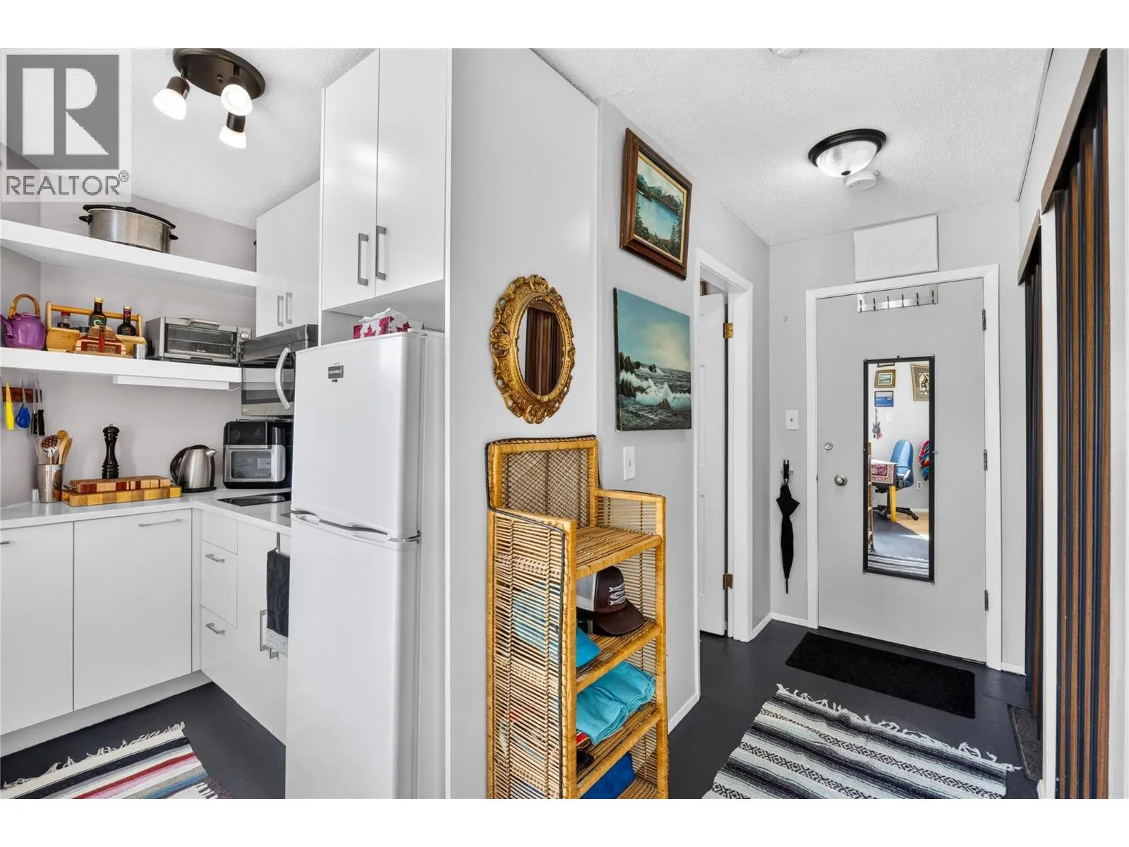 803 Fairview Road Unit# 301